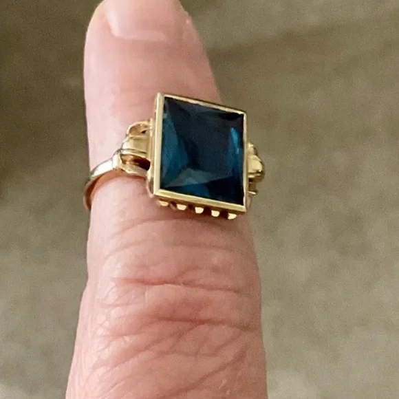 10k London Blue Topaz Yellow Gold Ring - Picture 6 of 12